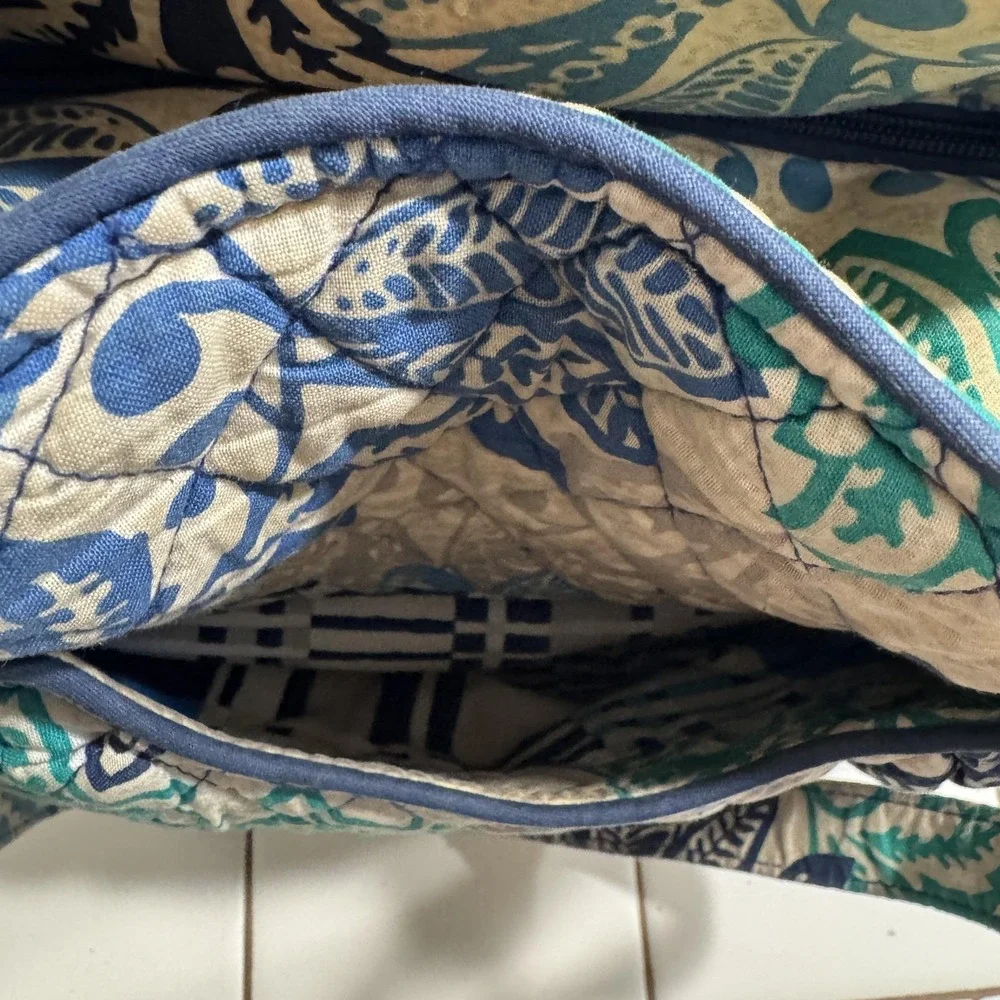 Vera Bradley Shoulder Bag Womens Medium Blue Green Floral Quilted Cotton Zip Top